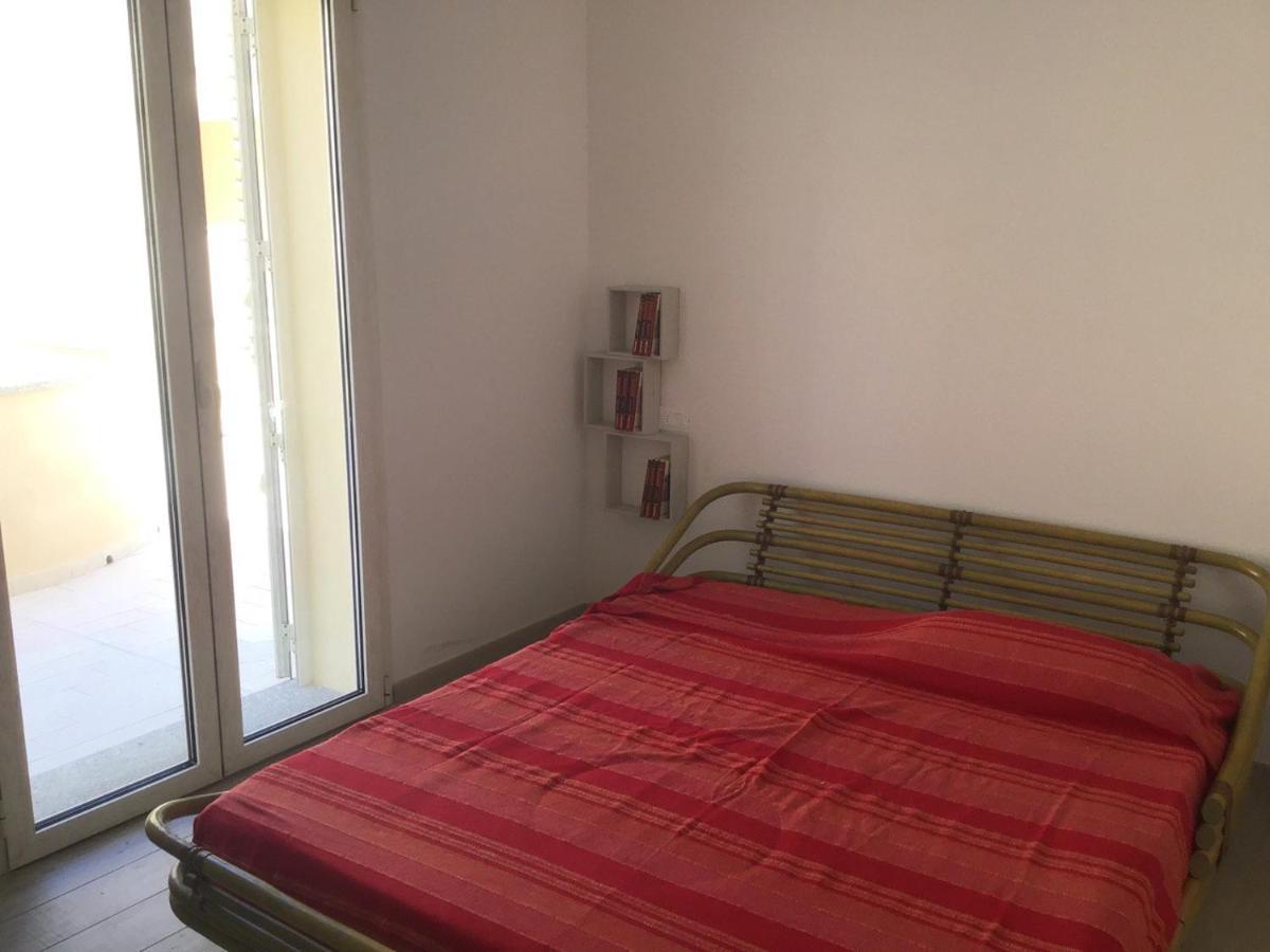 Isuledda Apartman Isola Rossa Kültér fotó